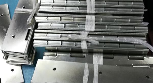 堅持貫徹,質(zhì)量求生存,誠信求發(fā)展,增加?xùn)|莞合頁,東莞鉸鏈,合頁訂單量