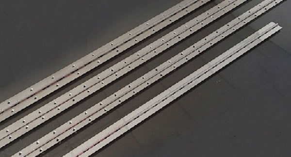 挑選不銹鋼合頁,長合頁等東莞合頁,東莞鉸鏈的基本常識