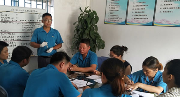 廣有五金&東莞合頁(yè)|不忘初心，牢記使命，滿意客戶，感動(dòng)客戶