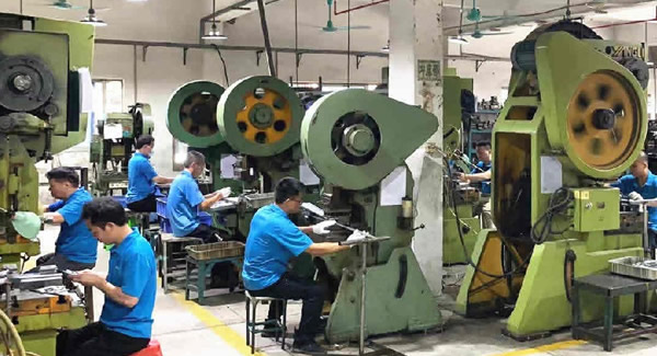 一扇門的壽命，藏在合頁(yè)的選擇里|廣有五金&東莞合頁(yè)?